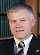 Dr. Alfons Ahrens Dr. Alfons Ahrens