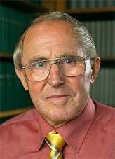 Prof. Dr. Reinhold Schildbach
