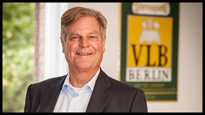 Dr. Axel Th. Simon