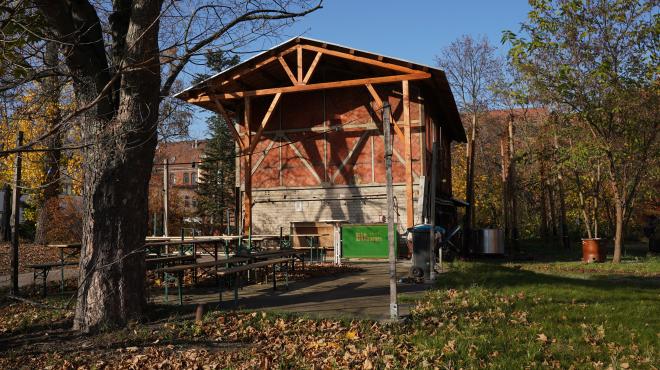 Roof of the Berlin Brewers' Guild House refurbished with the support of the ehem. VLBer