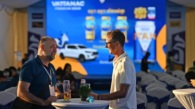 Roberto Biurrun (VLB) and Maximilian Härtl (Vattanac) Roberto Biurrun (VLB) and Maximilian Härtl (Vattanac)